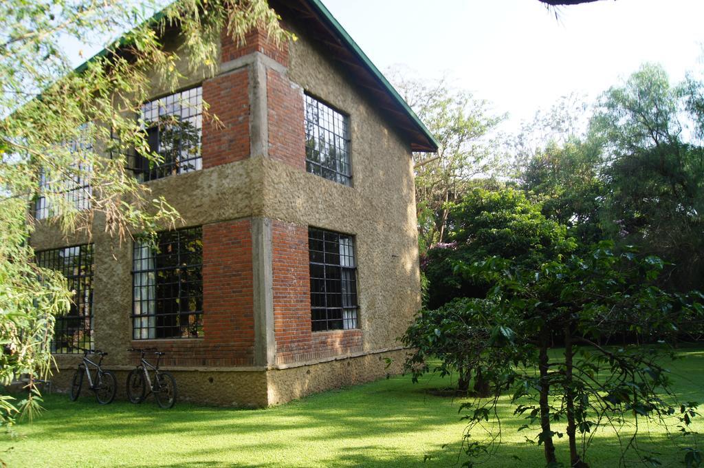 Meru House Lekisilai Аруша Экстерьер фото